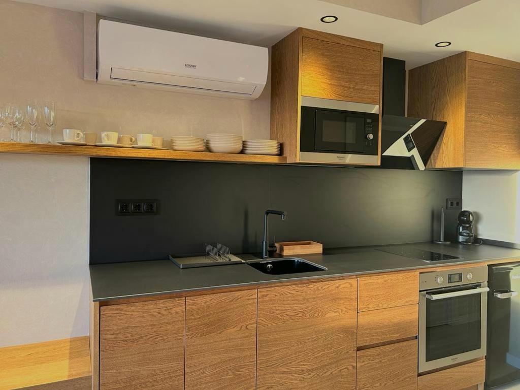 Apartamentos Marplana Castelldefels Luaran gambar