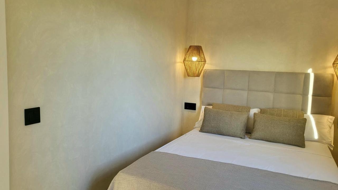 Apartamentos Marplana Castelldefels Luaran gambar