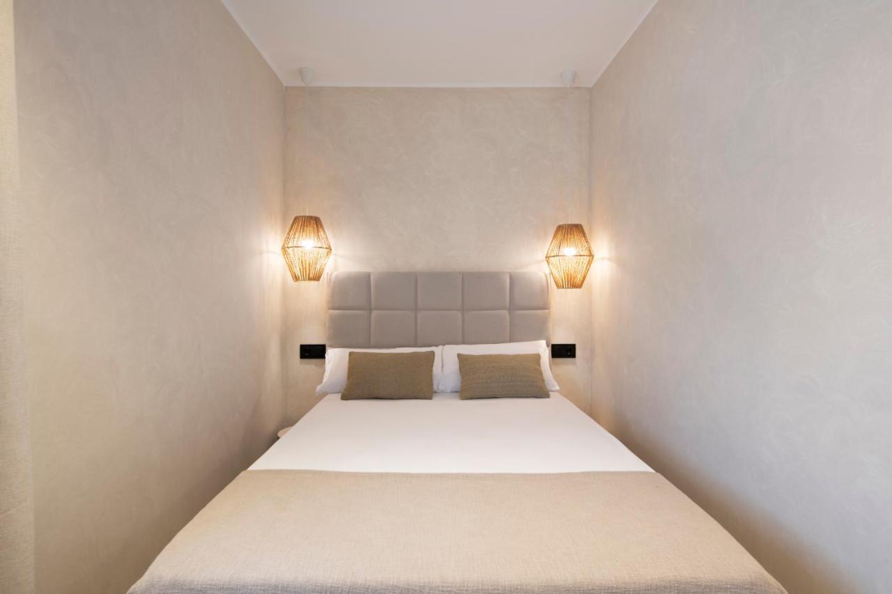 Apartamentos Marplana Castelldefels Luaran gambar