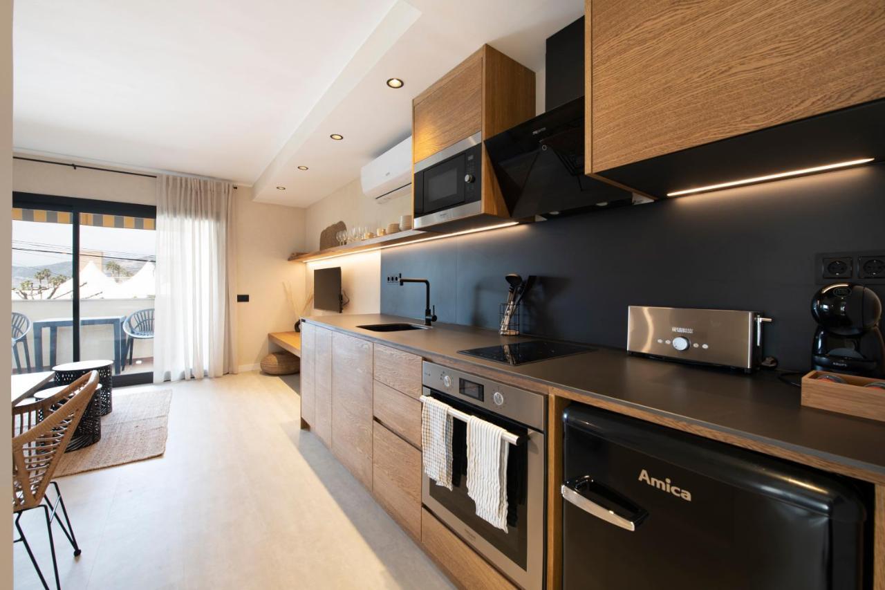 Apartamentos Marplana Castelldefels Luaran gambar
